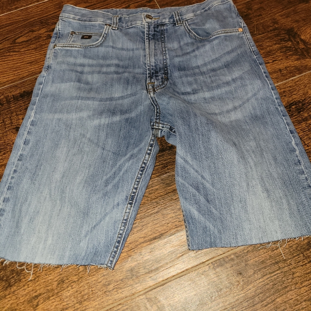 HUGO BOSS  JEANS SHORTS